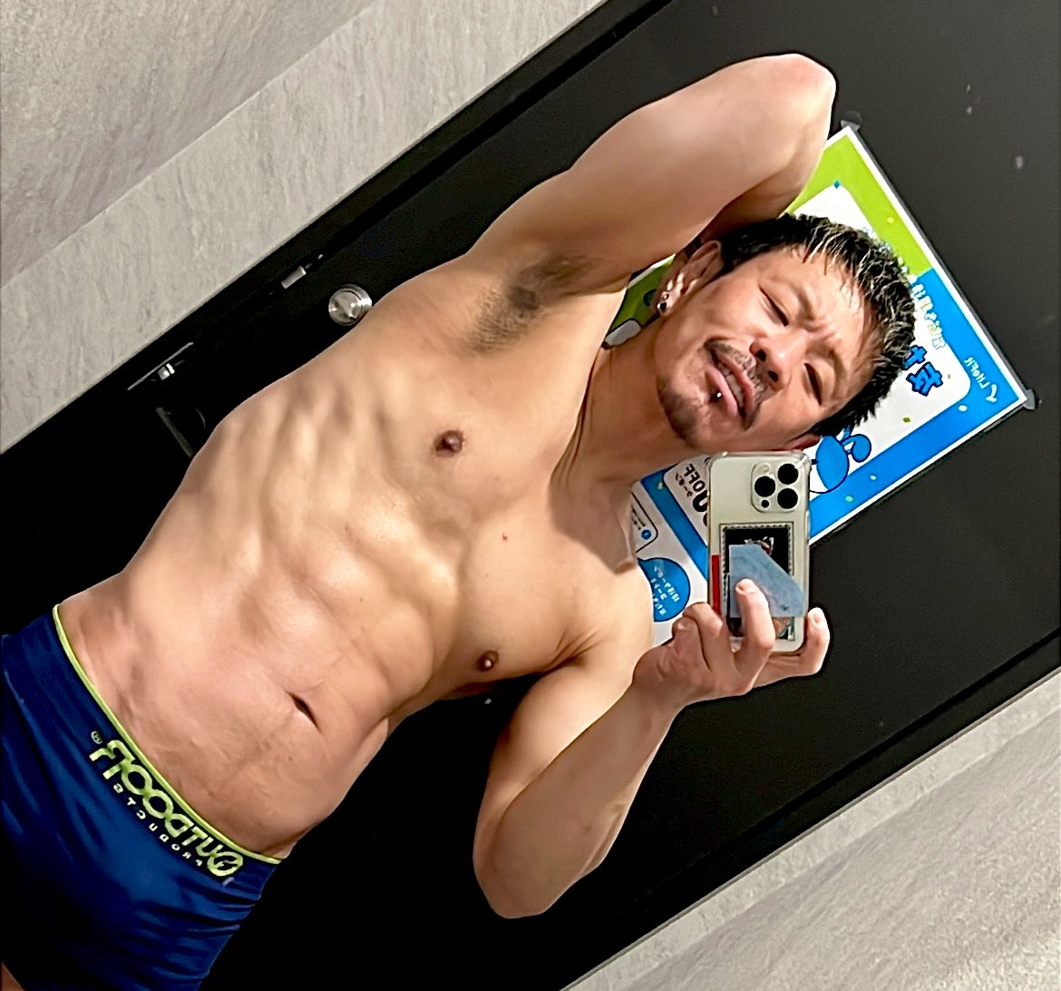 rh_touch's tweet photo. 今日も鍛えた💪
#筋トレ #腹筋 #workout #gym #abs #musle https://t.co/EhWnWWBvLm