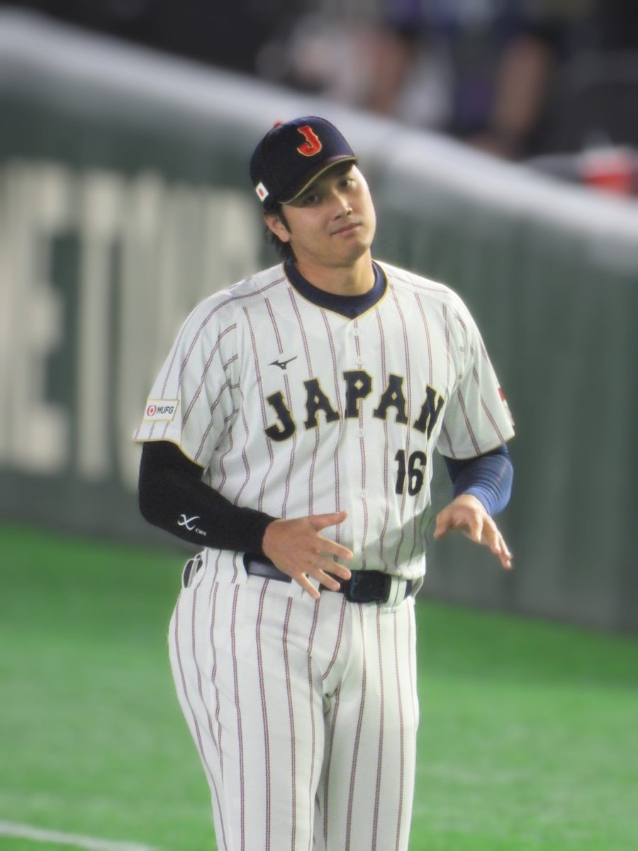 _tamariba_'s tweet photo. 3年ぶりの大谷さんは
少し大人になった
でもオーラは凄いksgkくんでした🤗
貴重な時間をありがとうございました❣️

2026.3.7 🇯🇵⚾️
#大谷翔平
#ShoheiOhtani https://t.co/kNwpvujyJF