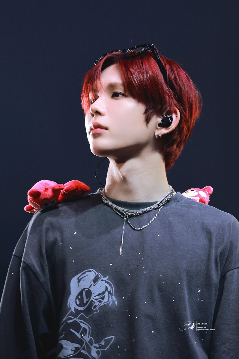 ᴊᴜɴᴇ. tweet media