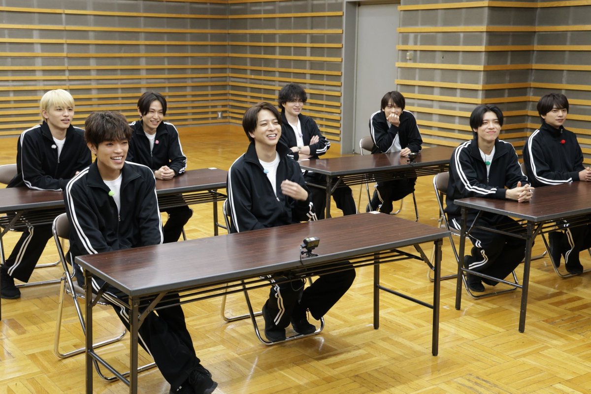 📺️『タイムレスマン』

ゴールデン進出目前「褒賞会」開催❗️

銀シャリ・橋本直が教官となって
timeleszのこの1年の奮闘ぶりを
褒めて褒めて褒めまくる

…はずが…

何やら怪しい雲行きに…💦
oricon.co.jp/news/2441076/f…

#タイムレスマン