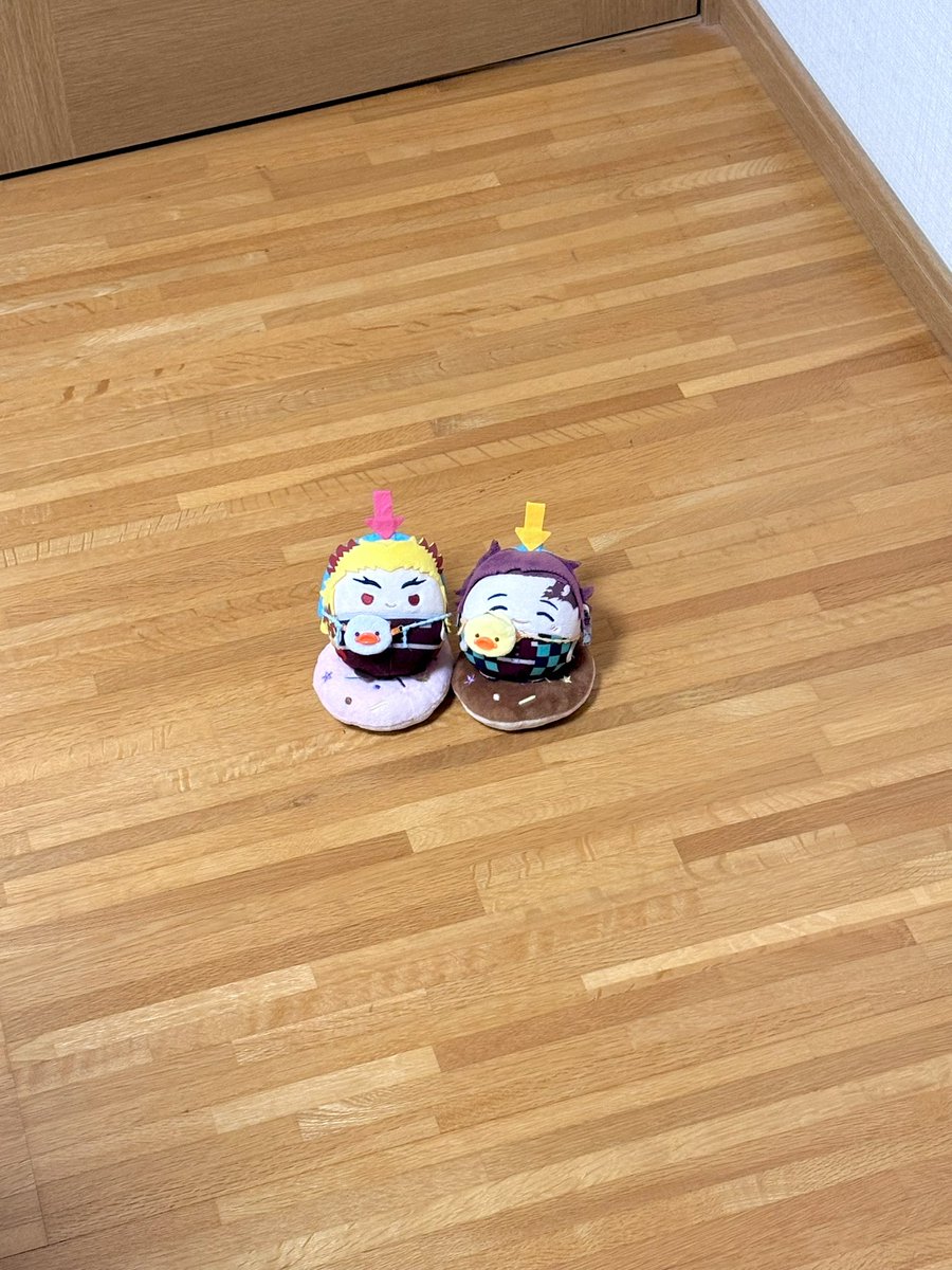 nmnm139's tweet photo. 混雑の中でも見つけやすくするやつ https://t.co/wBe1GSfZdV