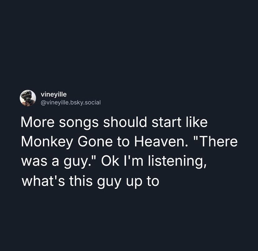 8Radio tweet media