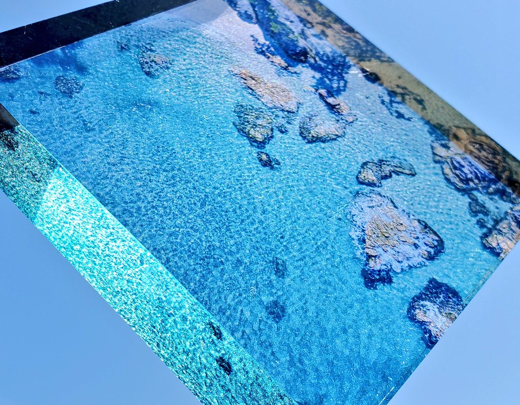 santec_k's tweet photo. 2026.3.9『感謝の日』

岩美🌊海🌊アクリルブロック
⚠️訳あり(多少キズ有)
抽選で【3名様】にプレゼント✨🎁✨

🌟応募方法🌟【@santec_k】
フォロー&amp;この投稿をリポスト

○当選者様には近日中にDMを送らせていただきます。

#感謝の日
#サンキューの日
#プレゼント
#鳥取
#岩美 https://t.co/dJRobuOnIc