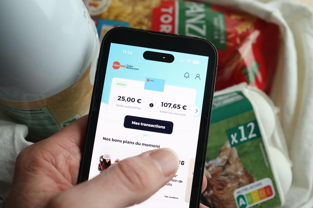 Le Parisien tweet media