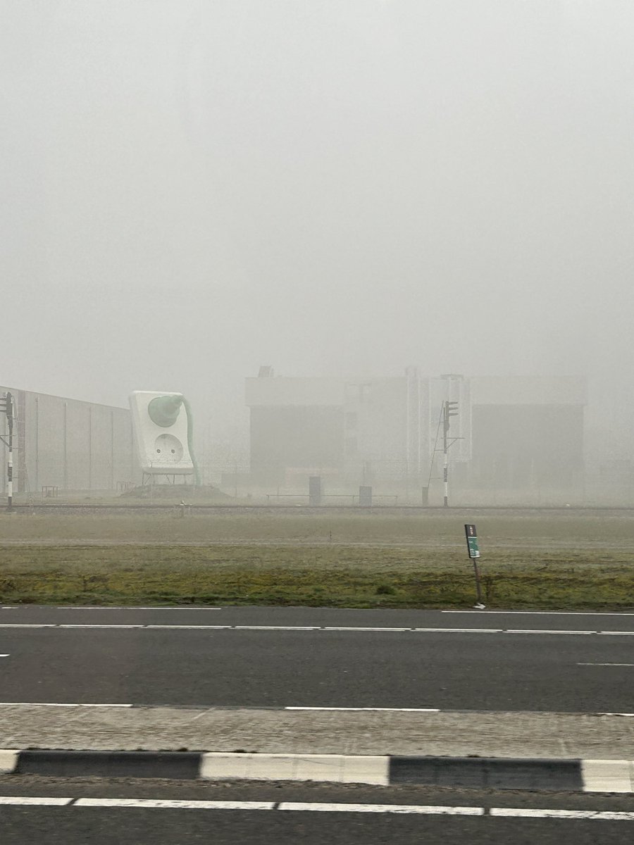 Devon “Feet Finder” Oswald tweet media