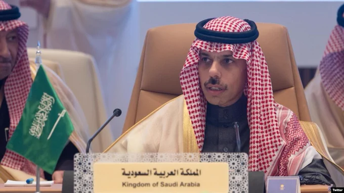 Saudi Arabia Warns Iran Against Continuing Attacks on Arab Countries.