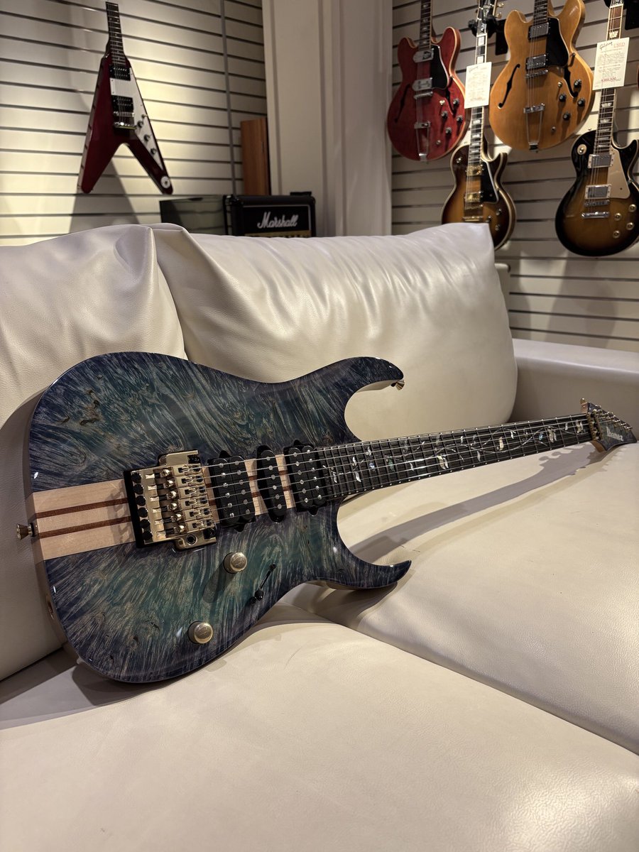 mikiame's tweet image. Ibanez
IV2RG
入荷しました🎸

ボディのカラーリングは思わず二度見してしまうほど美しいです✨

商品ページはこちらからです🔽
mikigakki.com/shop/g/gAME454…

#ibanez #ibanezguitars #ibanezrg #アイバニーズ