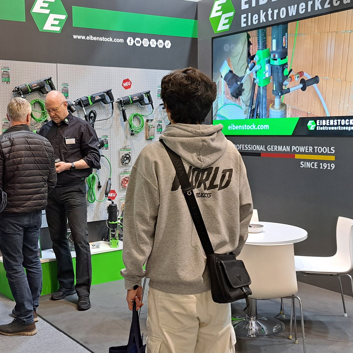 EIBENSTOCK_PT's tweet image. Come and visit us at Light + Building in Frankfurt until Friday!
You’ll find us in Hall 12.0, Booth F10.

#LB26 #ehandwerk #elektrotechnik #Elektrohandwerk #Elektrikerin #elektriker #Elektroniker #Elektronikerin