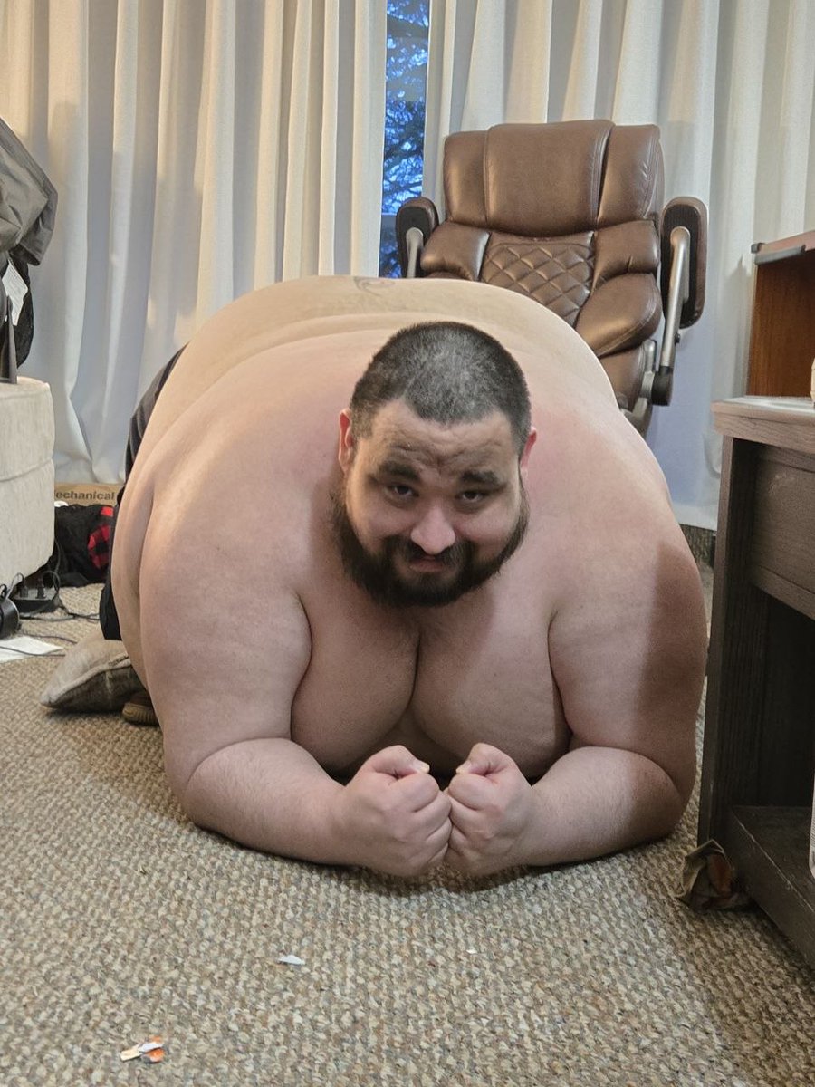 BigFattyBC tweet media