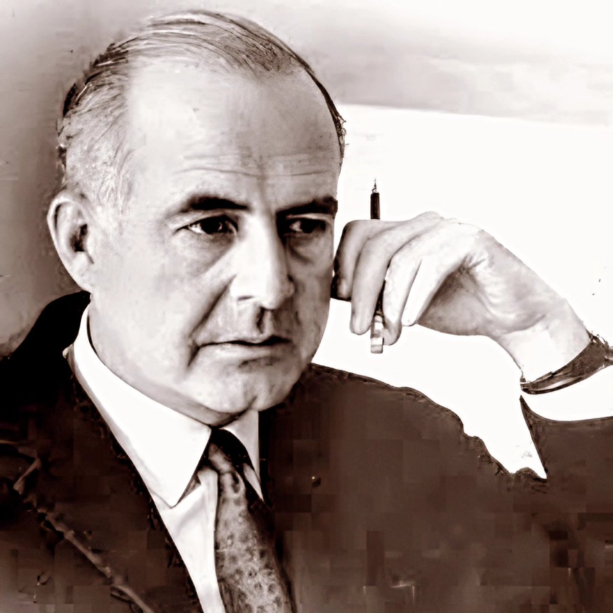 ConrothN's tweet photo. Remembering the great American composer #SamuelBarber on his birthday (born March 9, 1910 in #Massachusetts🇺🇲) 🎂🎶🌹
He was a leading figure in Neo-Romanticism, blending traditional lyrical, melodic, and emotional styles with modern harmonies. https://t.co/zeBJIwzlN1