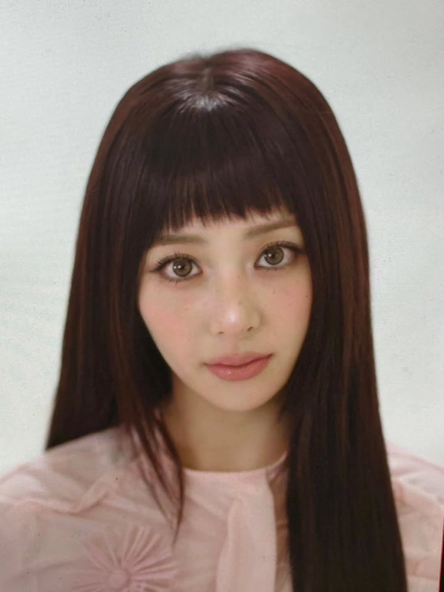 eomjens's tweet photo. nobody can outdoll her https://t.co/FiH9vCyx3w