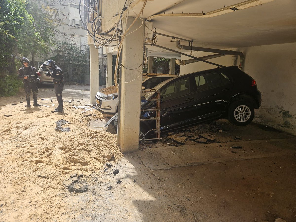 Hillel Fuld tweet media