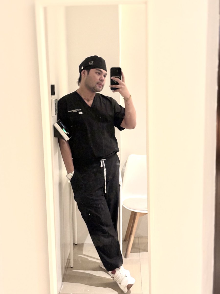 DocGeeyow's tweet photo. This is earned 🦷 https://t.co/wDHyBHDECY