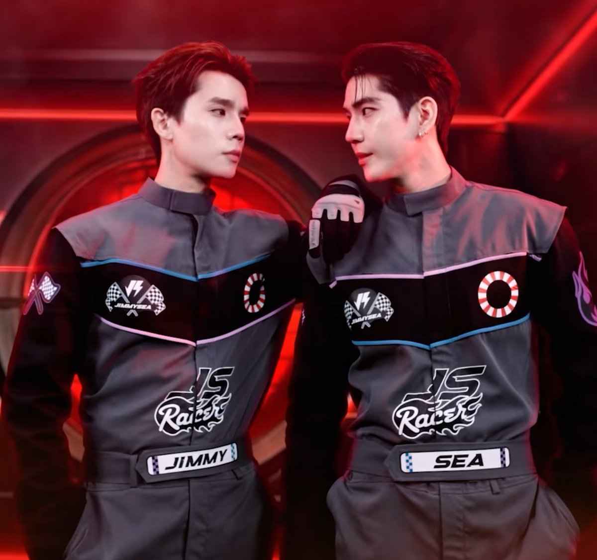 นักแข่งจีบกันจริงว่ะ