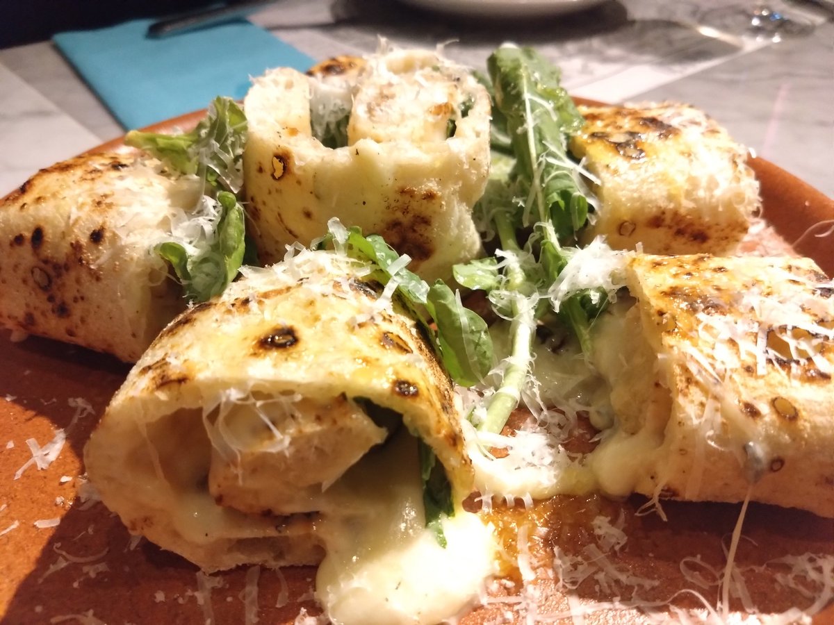 いろさん(泡センパイ) tweet media