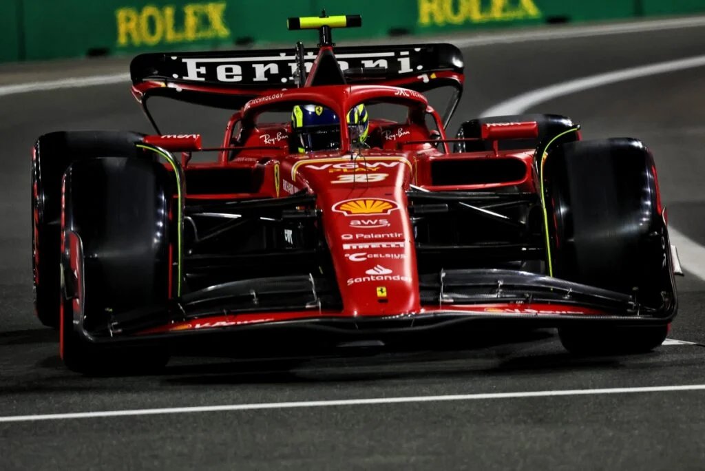 Exactly 2 years ago, Ollie Bearman made his Formula 1 debut in a totally unexpected way, but with a surprising performance

Thursday - Took pole position in Formula 2
Friday - Jumped straight into the Ferrari for FP3, replacing Sainz who had appendicitis. He qualified in P11