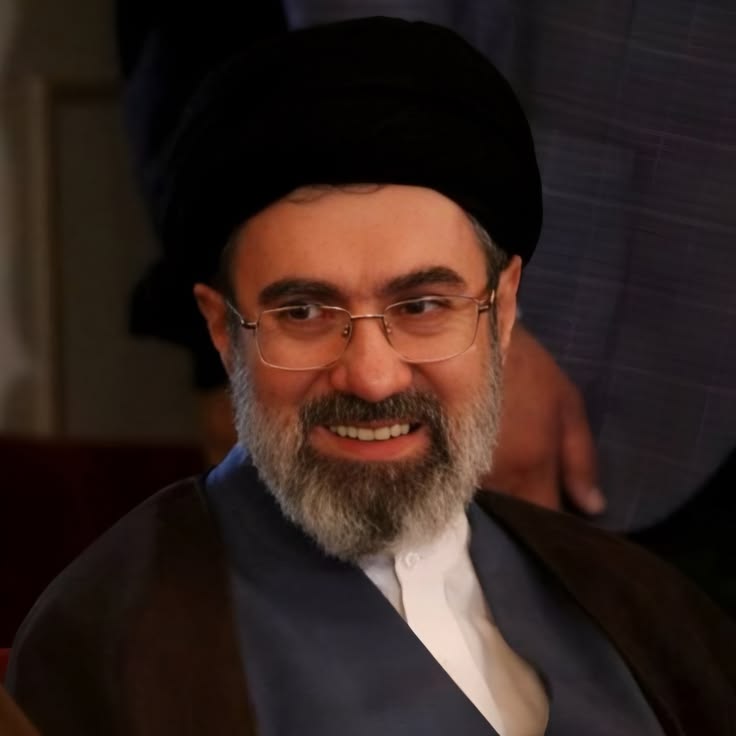 مجلس خبراء القيادة الإيراني: تعيين السيد مجتبى الخامنئي قائدا للبلاد.
#الجمهورية_الإسلامية_الإيرانية
#إيران
#قائد