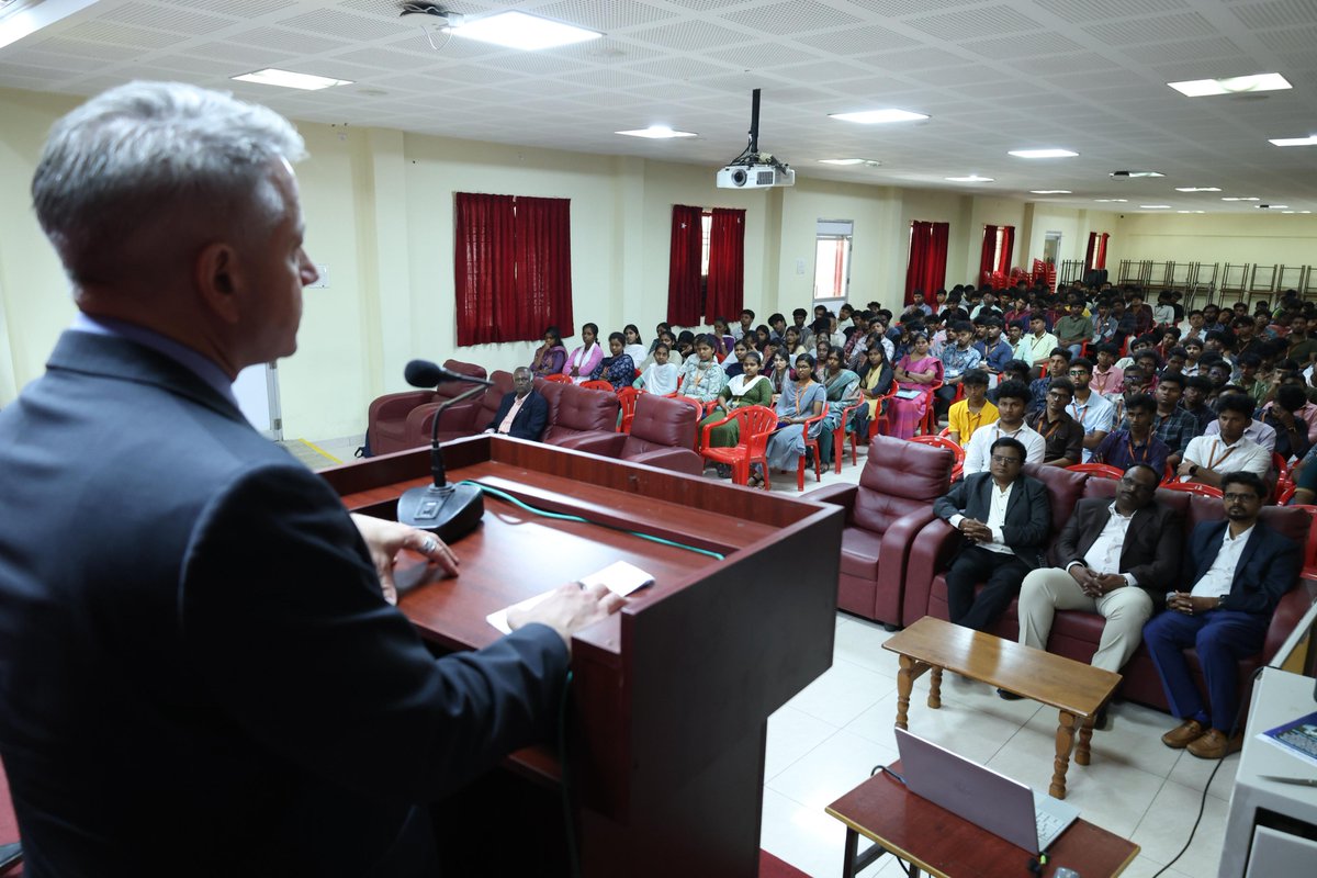 Pankaj Dharkar tweet media