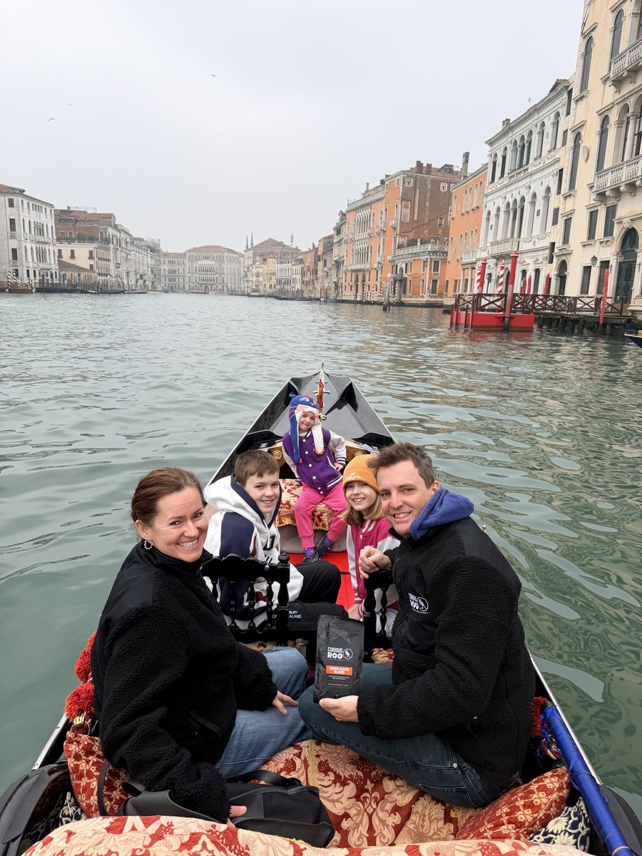 Curious Roo Coffee Roasters tweet media