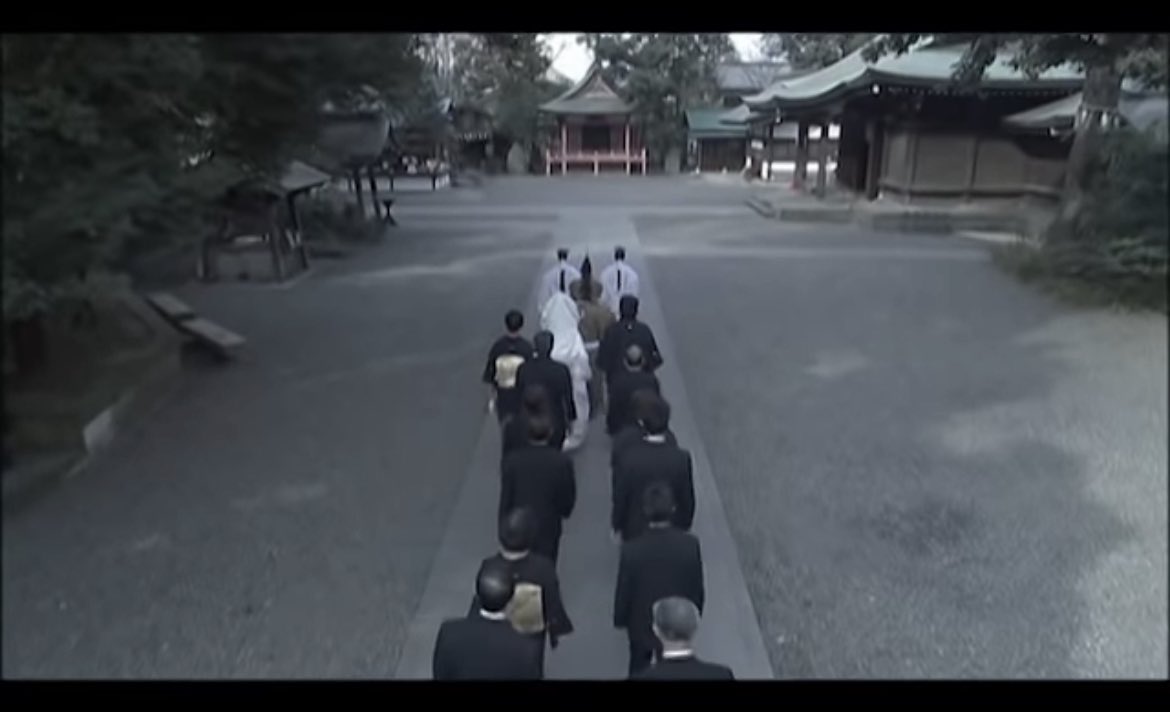 hikawa_kaikan's tweet photo. 23年前。
川越氷川神社と氷川会館で レミオロメンさんの 「3月9日」 ミュージックビデオが撮影されました。
あの日の境内にも 卒業を迎える人や、 春を待つ人がいたのかもしれません。
そして23年後の今日も 多くの人がこの曲を聴いている。
そう思うと、 なんだか嬉しくなります。 https://t.co/quBoraQouj