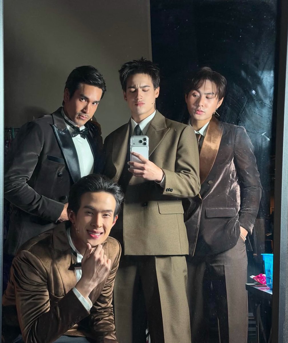 aa_athittaya's tweet photo. พี่ๆทยอยมาลงรูปกันแล้ววววน้องม่อนคนเก่งมาลงให้แม่ดูหน่อยยยย🥺💙💎 

@diamondnrk 

#diamondnrk_ 
#เมืองไทยรัชดาลัยคืนสู่เหย้าโชว์2026 https://t.co/10CWtQsgGK