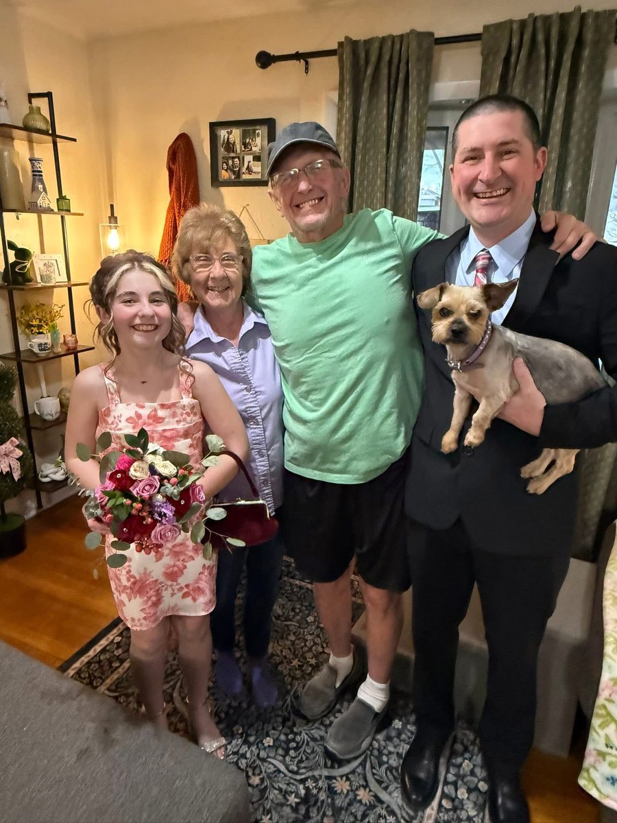 Year 10, Day 243: Dance ready with the fam! <a href="/Bird33WV/">Ed Boggess</a> <a href="/wHippY_C/">Whitney Boggess</a>