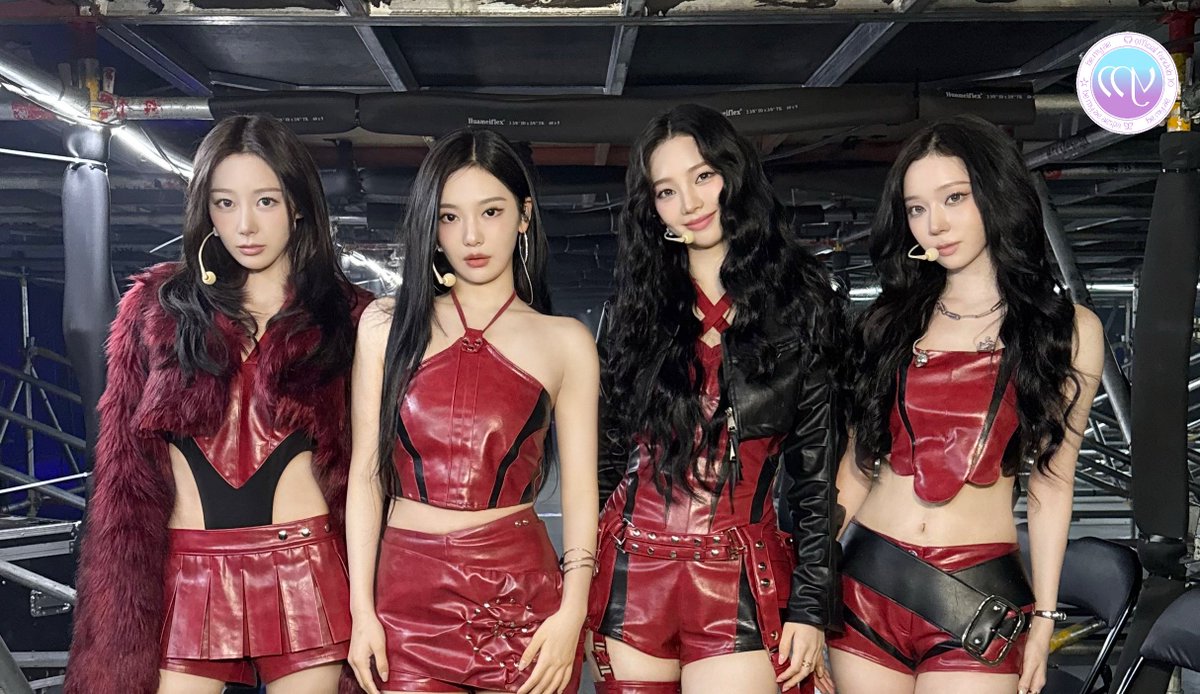 BEMYKARINA_TH's tweet photo. 260309 aespa weverse update

#2026.03.07-08 #aespa #SYNK: aeXIS LINE in MACAU

#KARINA #카리나 #คาริน่า https://t.co/aFNwv0jUdQ