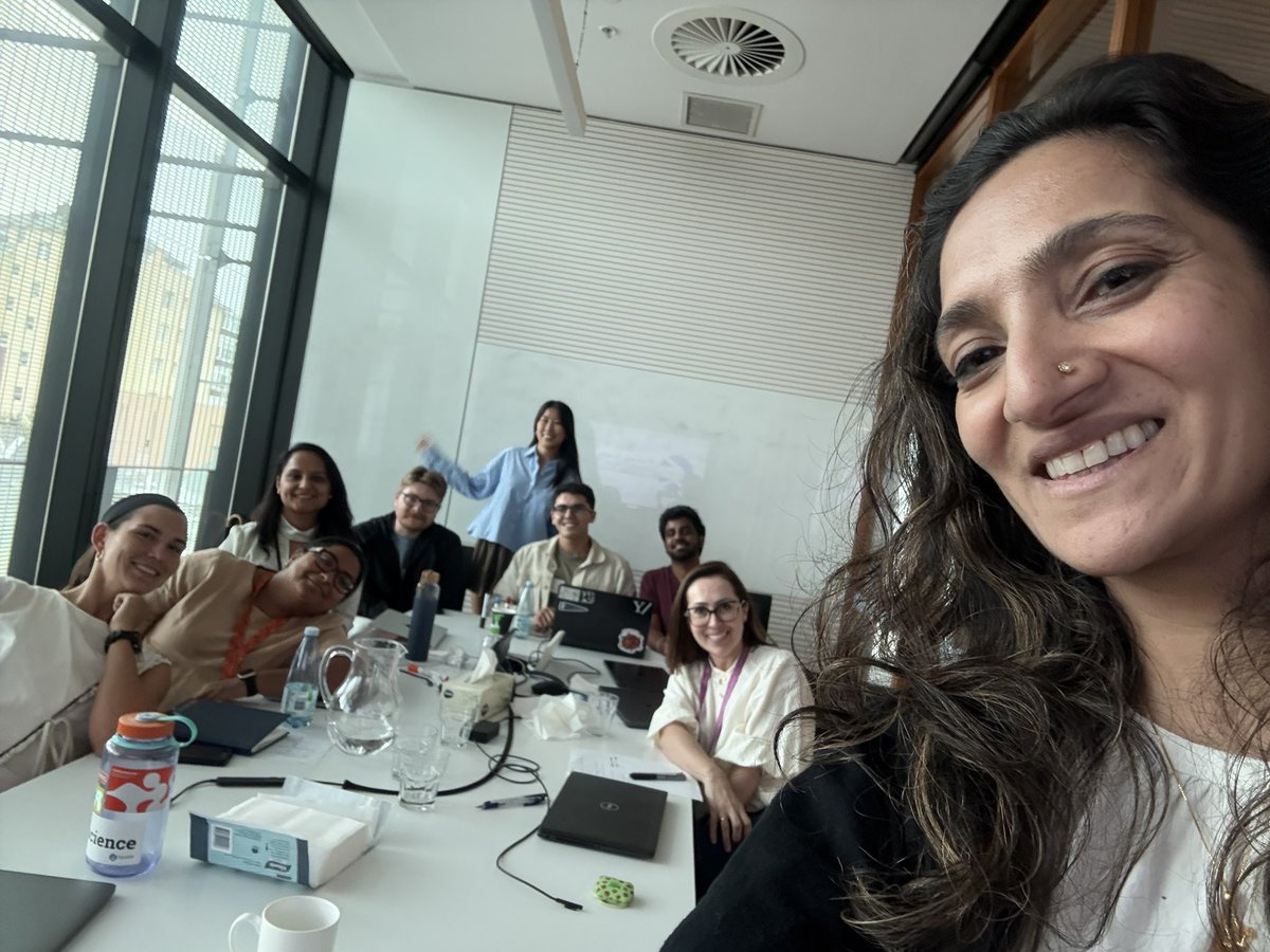 Krishnaswamy Lab tweet media