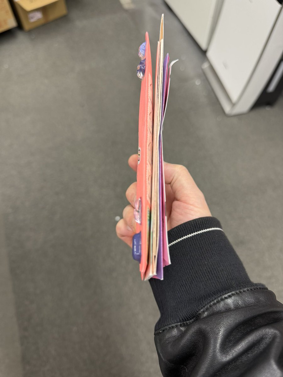 お手紙と差し入れ受け取らせていただきました。 いつもありがとう
