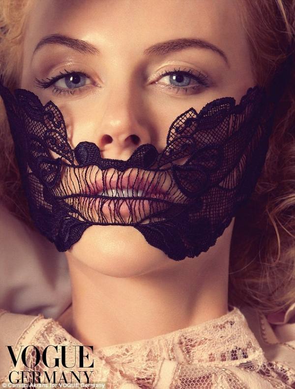 illuminatibot tweet media