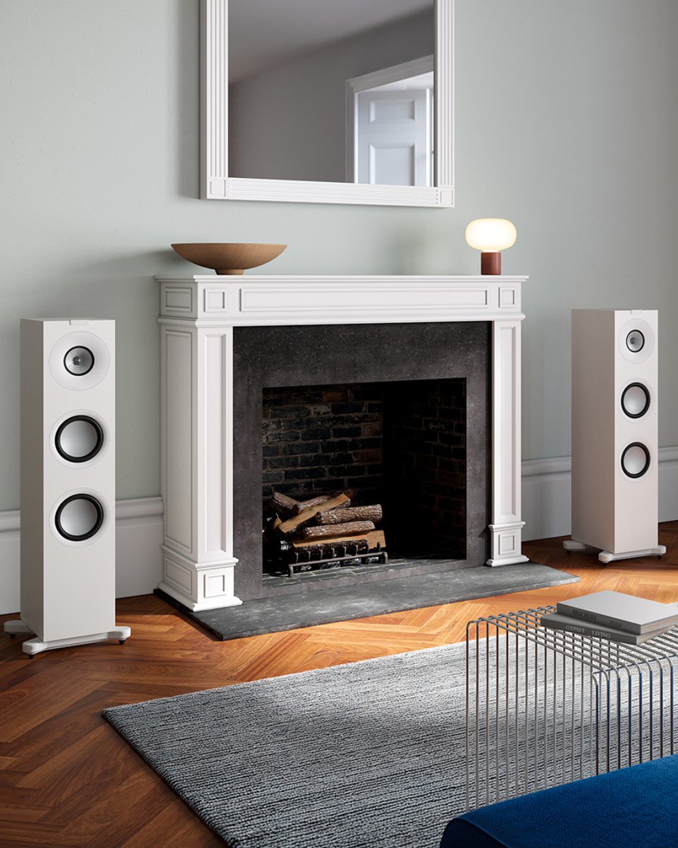 KEFAudio's tweet image. The answer is always in the Q. ✨

Q Series delivers high-fidelity sound with innovative technology, flexible configurations and timeless design built for both music and home cinema.

Discover the range: kef.world/330cc4

#KEFAudio #KEFQSeries