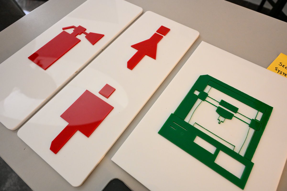 DJ Academy of Design tweet media