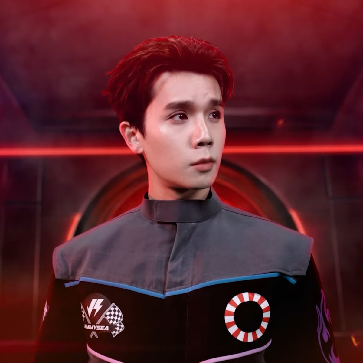 ปะป๊าทุกสนาม ฮีเหมือนเกิดมาเพื่อคอนเซปต์นี้ ชุดนี้ คือหล่อมากจริง ๆ ปะป๊าหล่อที่สุด ㅠㅠㅠㅠ