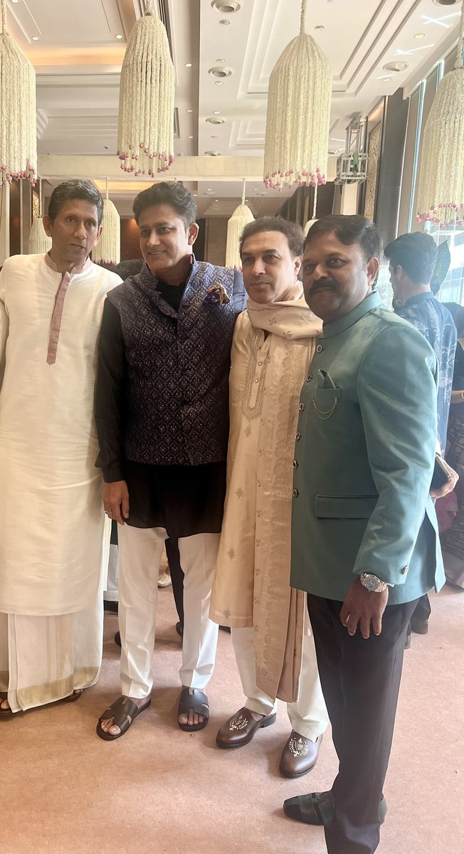 Robin Singh tweet media