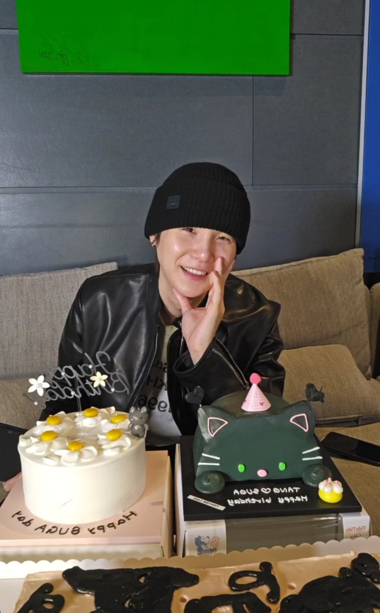 ❥A⁷ 🪷 loves yoongi a lot (MY ARIRANG!!!)🍊 tweet media