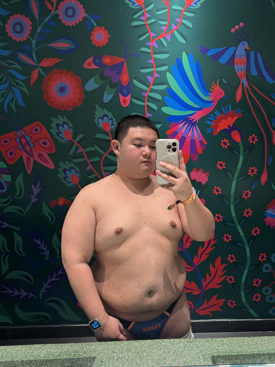 (-_-) 🄿🄾🅁🅂🄲🄷 ⭐️𝐓𝐎𝐏 𝟓%⭐️ tweet media