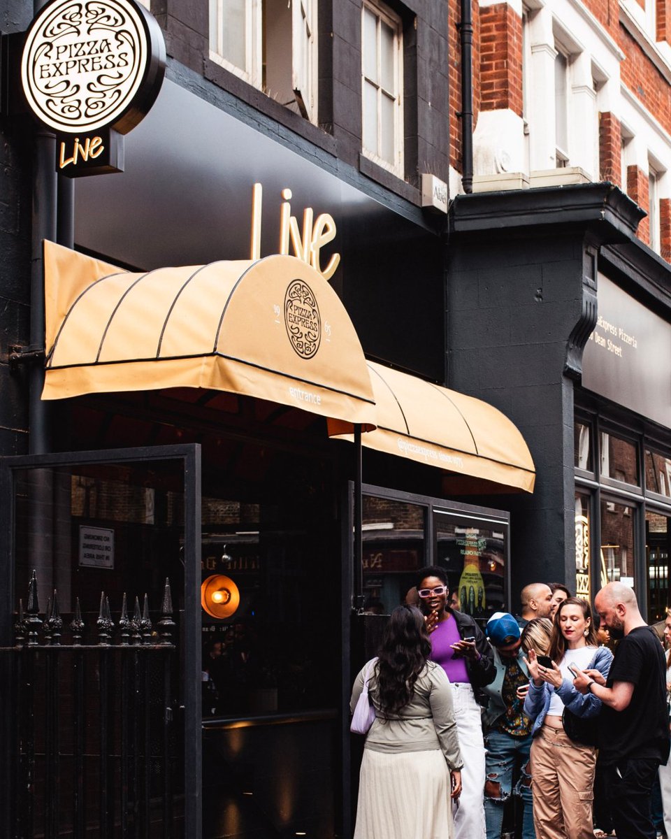 pizzajazzclub's tweet photo. We're down to our last few tickets for this incredible line-up of artists performing at PizzaExpress Live Soho in March. 💫

Grab tickets now via the link below. 🔗
https://t.co/u9fKPow0r5 https://t.co/hllsEmD0pv