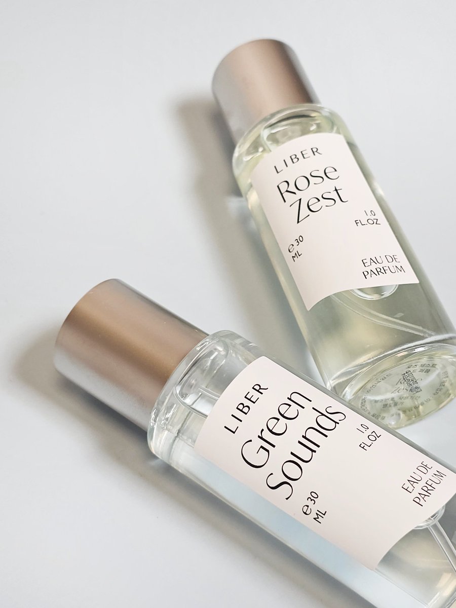 Moru_S2_'s tweet photo. #광고 #RT_이벤트
#RT 하신 10분께 리베르 향수를 선물로 드릴게요!
(5분-그린 사운즈, 5분-로즈 제스트)

오라 달콤한 봄이여

리베르가 말아주는 봄의 향기!
그린 사운즈 오 드 퍼퓸과 로즈제스트 오드 퍼퓸을 3월 9일 무신사에서 꼬옥 만나보면되
https://t.co/X2apLp8Y19

후기는 아래로!! https://t.co/uDthEJEi1f