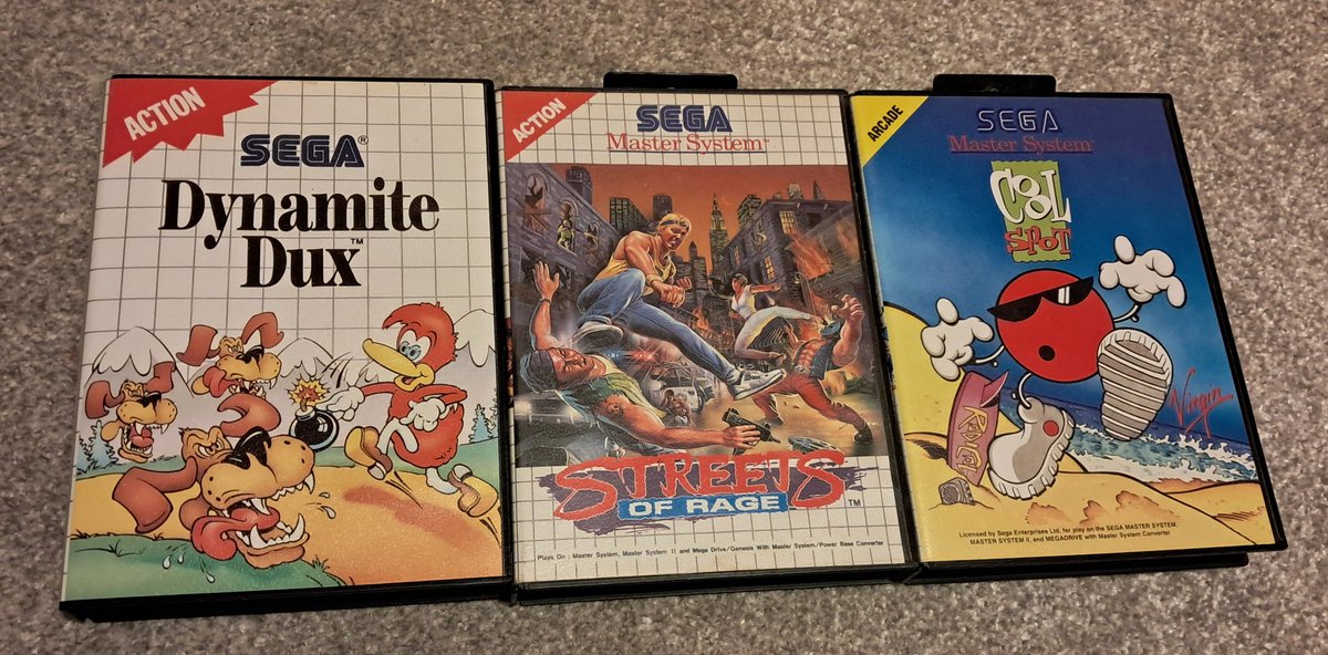 Retro Lass tweet media