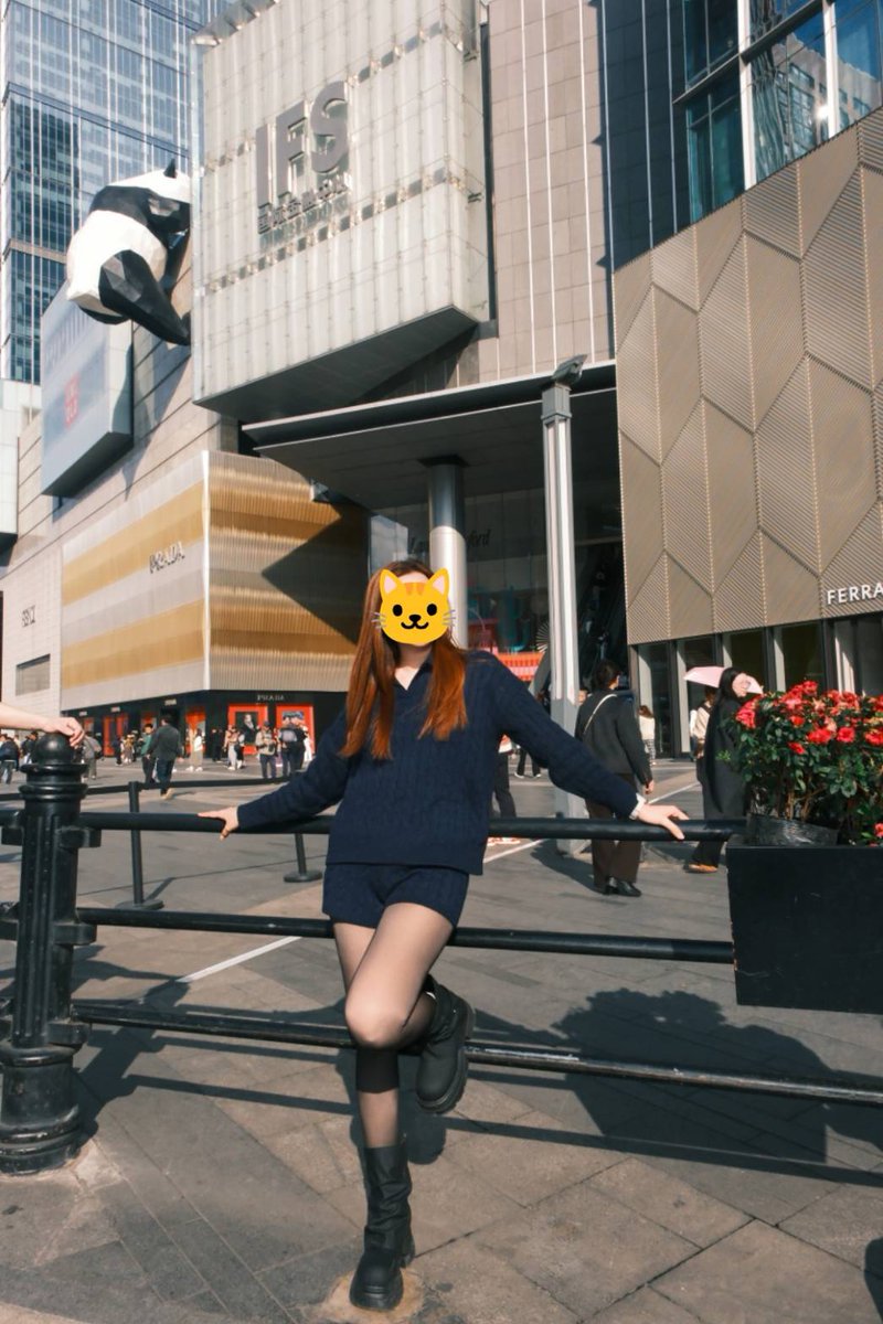 SecretAY1st's tweet image. แฟนไม่ดีให้บอกพ่อ แฟนไม่พอให้บอกพี่😺☺️ #หมาเด็กมานี้มา🐶
#chengdu #day2