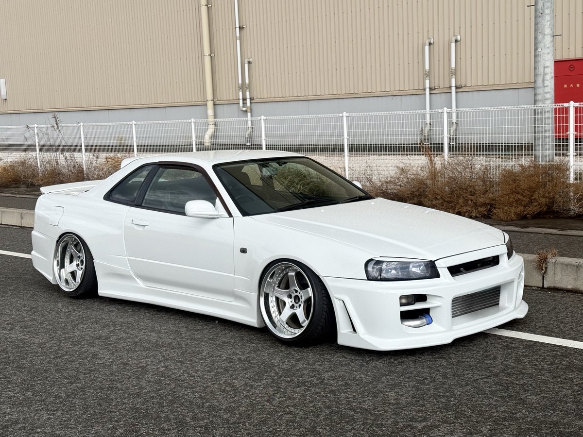 ひかり tweet media