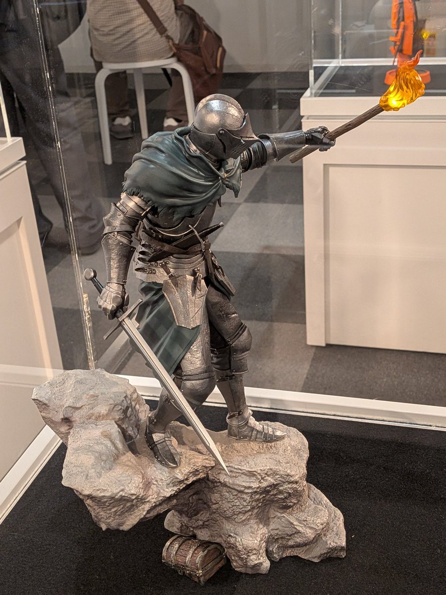 うしぞう tweet media