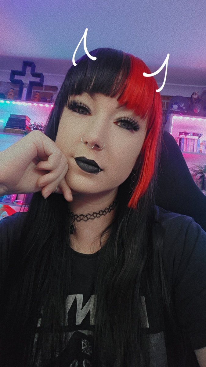 Salem_Vande's tweet image. Checking out the Recycling Center Simulator games new thing: E-Waste DLC! Thankyiu to #Keymailer for the DLC code :)
Live now on #Twitch
Let's see what new things have been added! 

#Simulation #GamerGirl #GirlGamer