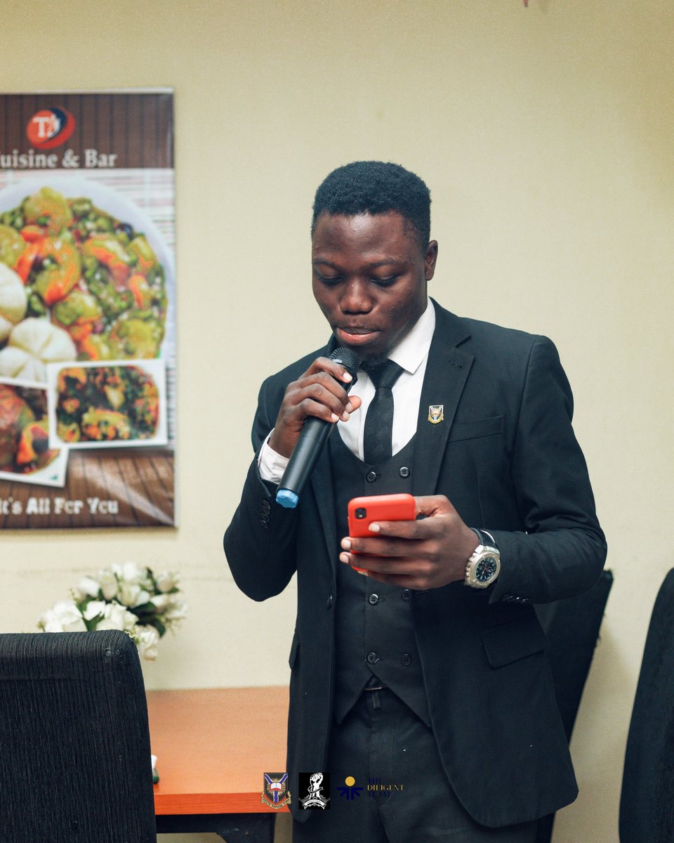 AdeboyetemidayoDEBOYE tweet media