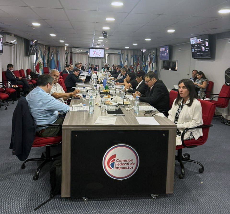 Adolfo Safrán tweet media