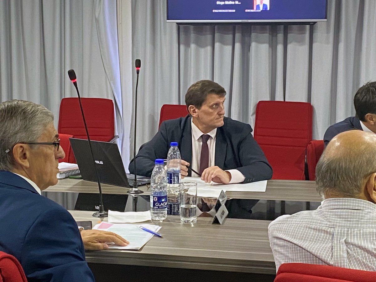 Adolfo Safrán tweet media