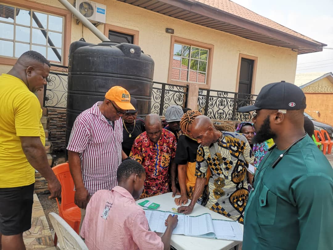 Jack_ng01's tweet photo. BREAKING!!!

Obidient Movement Abia State kick starts massive mobilisation of members into the ADC

This is our party now!

Don't be left out, join and become a full member 

https://t.co/PJcHpFz5RD

#JoinADCNow #ADCXObidients #TakeBackNaija https://t.co/xUjUPgD4dq