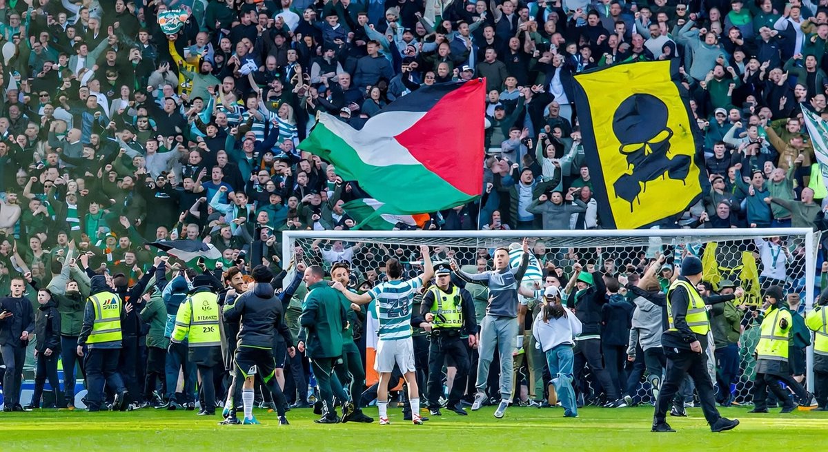 Antifa_Ultras tweet media