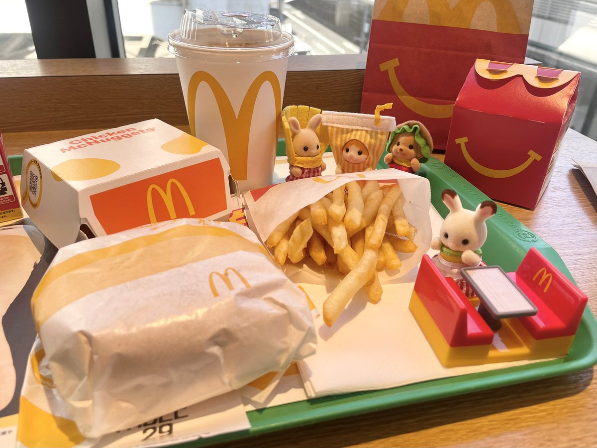 きたうら tweet media