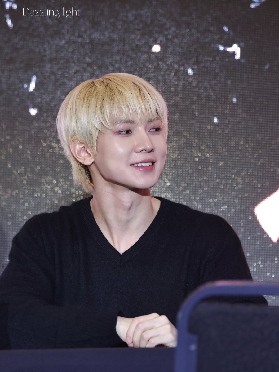 260305 MS fan sign
#YEOSANG #에이티즈 #여상 #ATEEZ